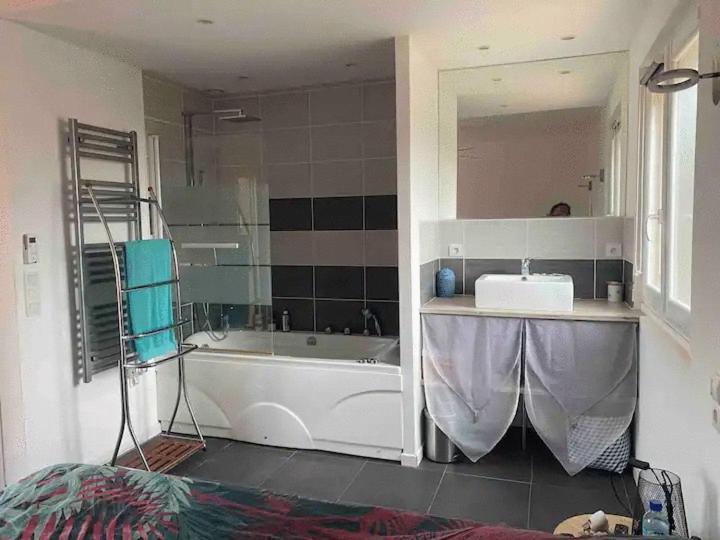 Chambre Tout Confort Saint-Nazaire  Luaran gambar